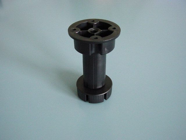 NOGICA PVC 100 CRNA VOLPATO