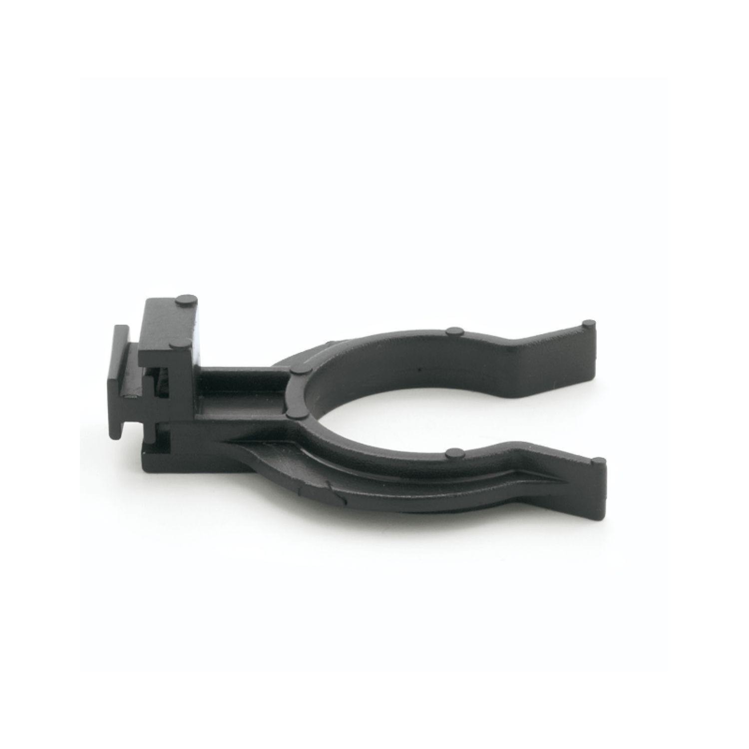 227 00 DRŽAČ SOKLA PVC AXILO 78 ZA PVC/ALU