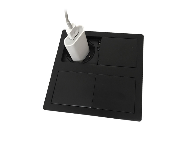 UTIČNICA UGRADBENA VERSAHIT DUAL 2x ŠUKO CRNA MAT