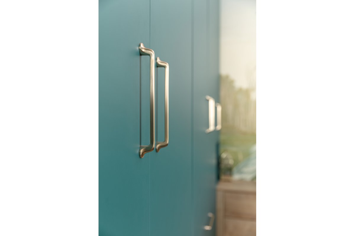 UZ-FABRICIO-192-18 RUČICA G UZ-FABRICIO-192-18 AU BRUŠENI