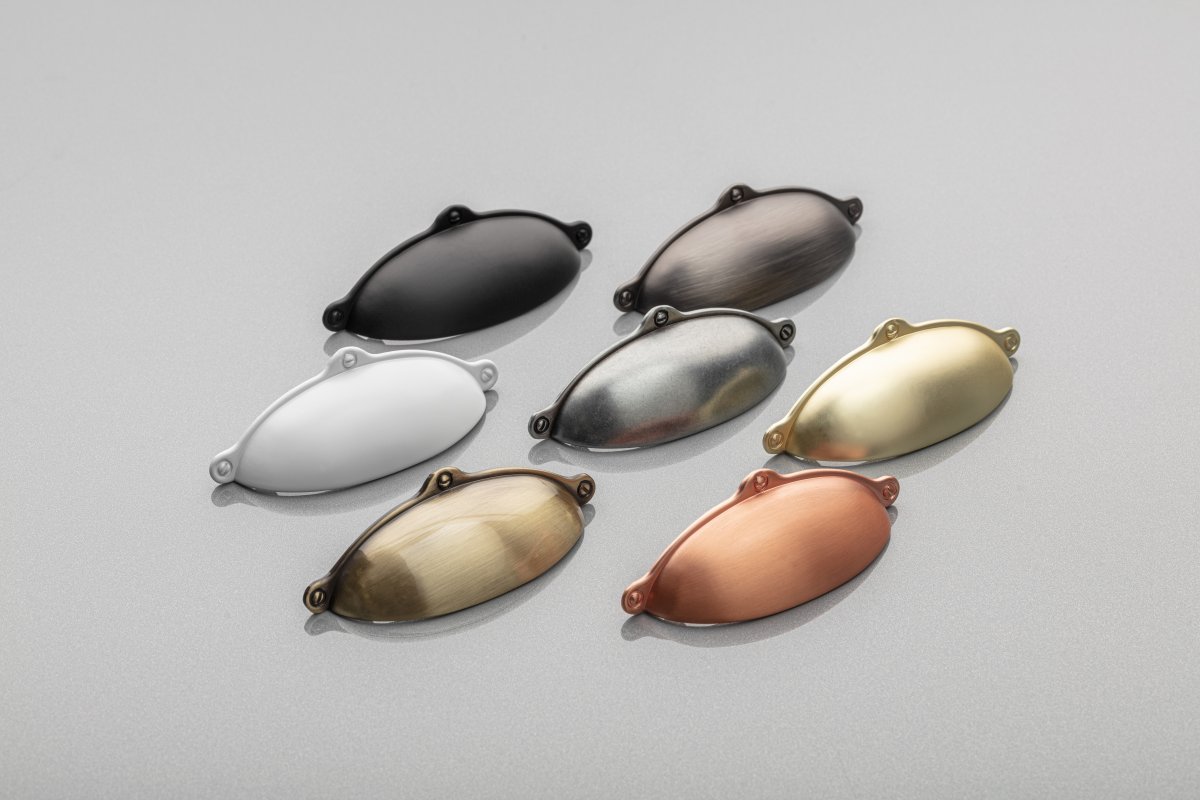 UZ-MARSA-64-18 RUČICA G UZ-MARSA-64-18 ŠKOLJKA ZLATO BRUŠENO