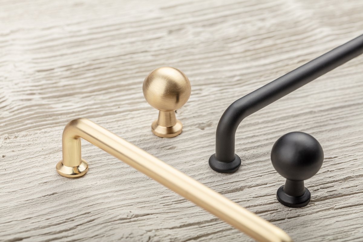 UZ-NORD-160-20M RUČICA G UZ-NORD-160-20M crna