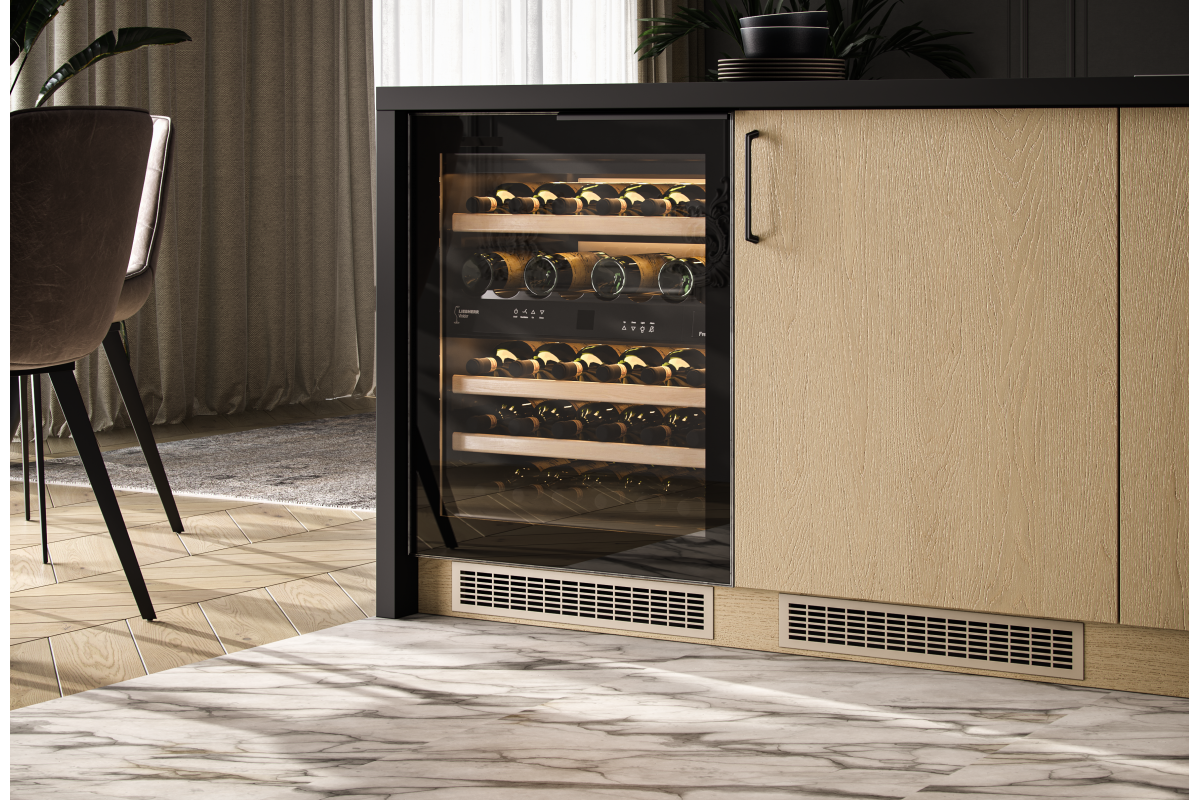 UZ-OCTAVIO-128-20M RUČICA G UZ-OCTAVIO-128-20M crna