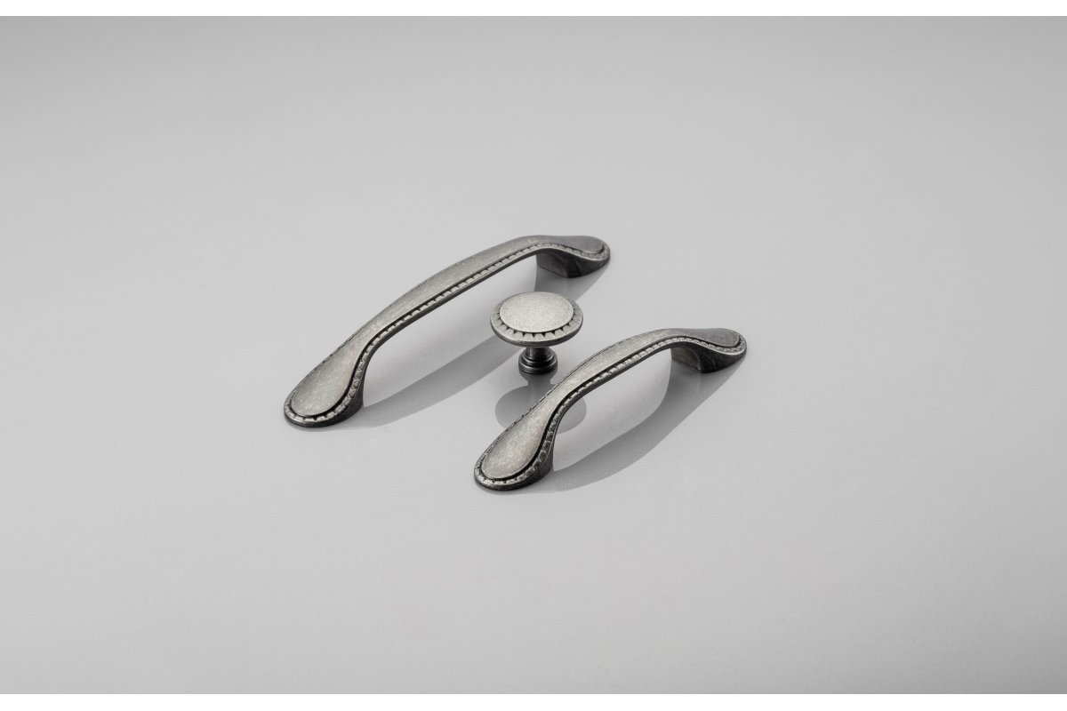 UZ-PALER-128-07 RUČICA G UZ-PALERMO-128-07 STARO SREBRO