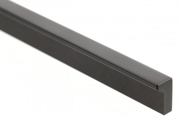 RUČICA G UA-PILLAR-1200-20M CRNA MAT